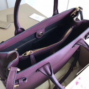 Burberry Banner - Image 7