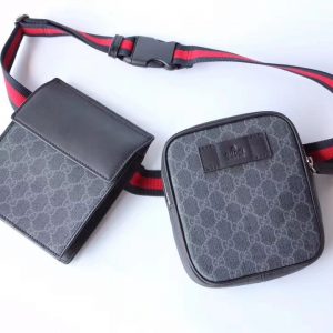 GUCCI GG Supreme BAG - Image 4