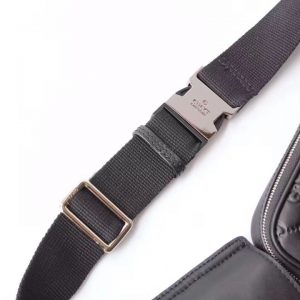 GUCCI GG Supreme BAG - Image 5