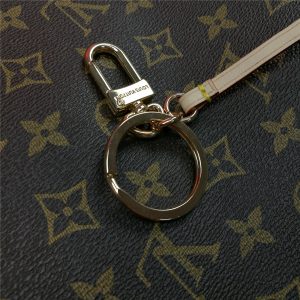 LOUIS VUITTON ARTSY BAG - Image 13