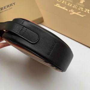 Burberry Shoulder Bag - Image 6