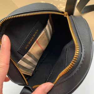 Burberry Shoulder Bag - Image 4