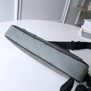 LOUIS VUITTON MESSENGER - Image 5