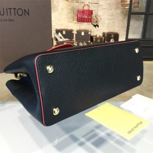 LOUIS VUITTON CAPUCINES - Image 4