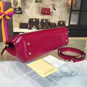 LOUIS VUITTON BREA MM - Image 4