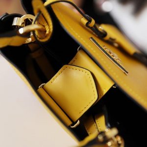 PRADA PANIER - Image 7