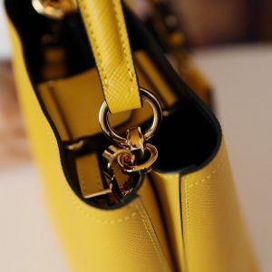 PRADA PANIER - Image 4