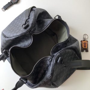 LOUIS VUITTON Keepall - Image 4