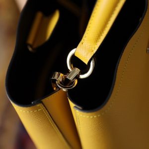 PRADA PANIER - Image 4