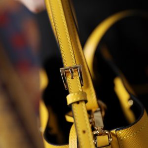 PRADA PANIER - Image 3