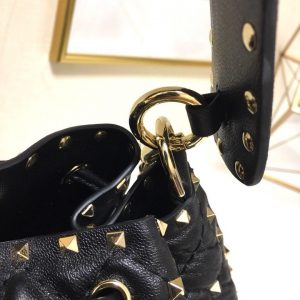 Valentino Bucket bag - Image 6