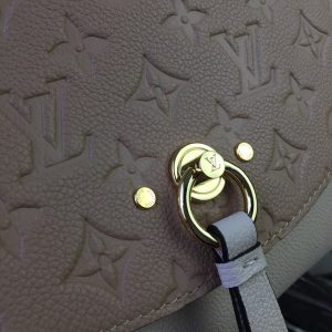 Louis Vuitton Blanche Bag - Image 4