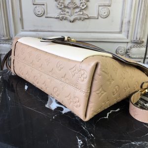 Louis Vuitton Blanche Bag - Image 8