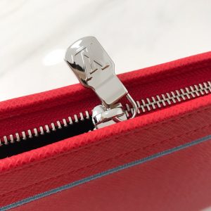 Louis Vuitton TOILETRY POUCH 26 - Image 8