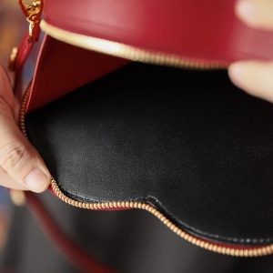 prada saffiano - Image 5