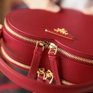 prada saffiano - Image 3