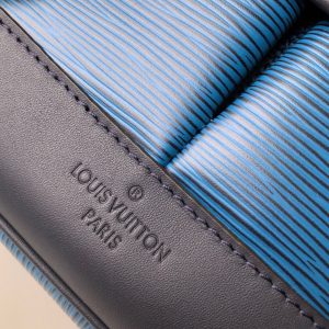 LOUIS VUITTON MESSENGER - Image 6