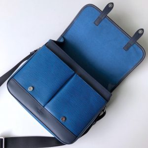 LOUIS VUITTON MESSENGER - Image 5