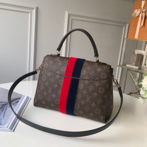 LOUIS VUITTON MESSENGER - Image 9