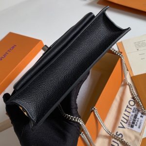 LOUIS VUITTON Mylockme BB - Image 7