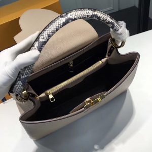 LOUIS VUITTON CAPUCINES - Image 9
