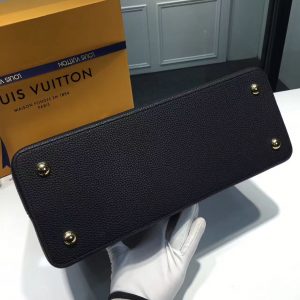 LOUIS VUITTON CAPUCINES - Image 6
