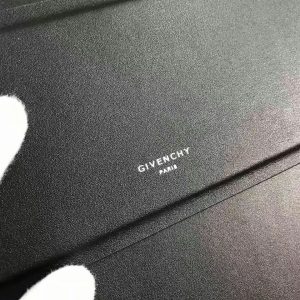 Givenchy Horizon Bag - Image 8