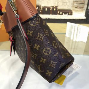 Louis Vuitton Tuileries Besace - Image 8