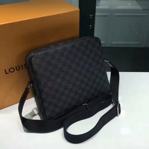 Louis Vuitton Dayton - Image 7