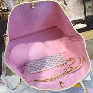 Louis Vuitton Neverfull GM - Image 9