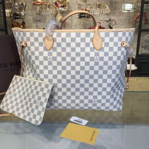 Louis Vuitton Neverfull GM - Image 9