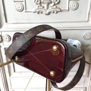 Louis Vuitton Alma BB - Image 8