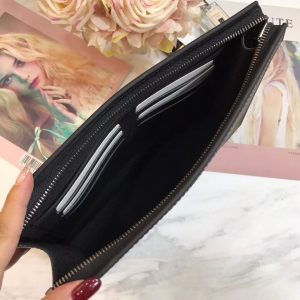 Louis Vuitton TOILETRY POUCH 26 - Image 3