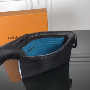 Louis Vuitton clutch Bag - Image 9