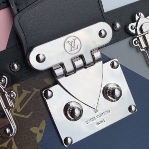 Louis Vuitton PETITE MALLE - Image 6