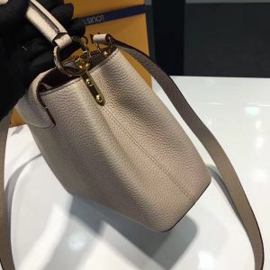 LOUIS VUITTON CAPUCINES - Image 6