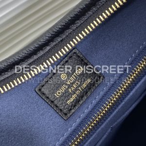 LOUIS VUITTON  CARRYALL PM BLACK M46288 - Image 6