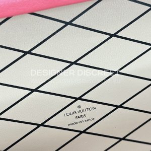 LOUIS VUITTON PETITE MALLE FLUO PINK M20745 - Image 5