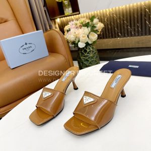 PRADA PLEXIGLAS AND PATENT LEATHER SANDALS BROWN 1XX644 - Image 7