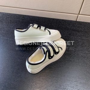 CHANEL SNEAKERS BLACK AND WHITE G39978 - Image 4