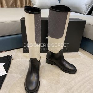 CHANEL HIGH BOOTS BLACK AND WHITE G39930 - Image 7