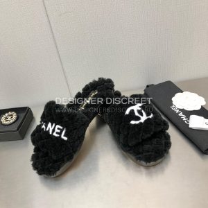 CHANEL MULES BLACK G39059 - Image 7