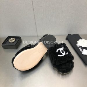 CHANEL MULES BLACK G39059 - Image 9