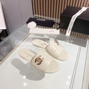 CHANEL MULES WHITE G39954 - Image 3