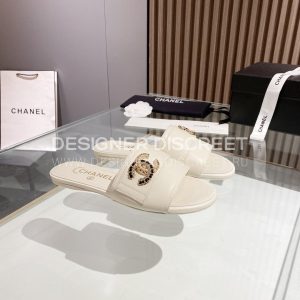CHANEL MULES WHITE G39954 - Image 4