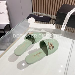 CHANEL MULES MINT GREEN G39954 - Image 4