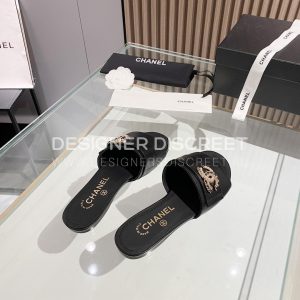 CHANEL MULES BLACK G39954 - Image 7