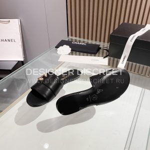 CHANEL MULES BLACK G39954 - Image 8