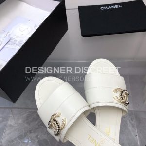 CHANEL MULES WHITE G39954 - Image 4