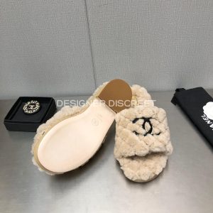CHANEL MULES WHITE G39059 - Image 3